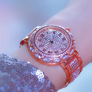 Elegante Luxus-Damenuhr in Roségold mit Volldiamant-Zifferblatt und Kristallakzenten