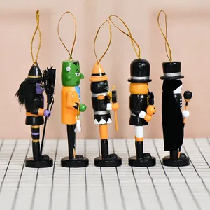 Set di 5 mini schiaccianoci di Halloween da 13 cm, decorazioni in legno con strega