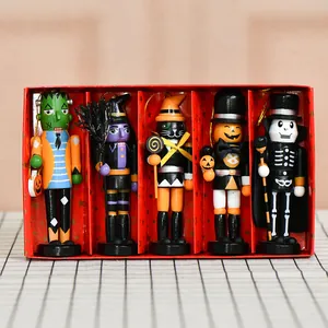 Set di cinque schiaccianoci di Halloween in legno da 13 cm con strega e scheletro