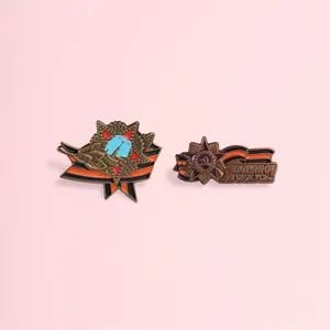 Vintage Soviet Commemorative Metal Badge Brooch Red Star Sickle and Hammer George Ribbon Pin Badge For Collection Gift