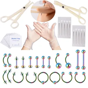 Detailansicht eines 44-teiligen Profi-Body-Piercing-Sets mit regenbogenfarbenem Schmuck