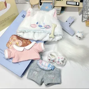 Ensemble de vêtements de poupée Samoyède 20cm avec t-shirt rose et short en jean
