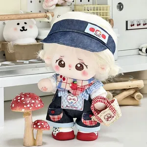 Ensemble complet de vêtements pour poupée en coton de 20cm avec salopette en jean et visière.