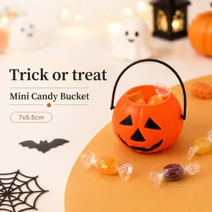 Mini Seau à Bonbons Citrouille d'Halloween en Plastique Jack-o-lantern Seau à Friandises Avec Poignée Pour Décoration de Fête Enfants Cadeau