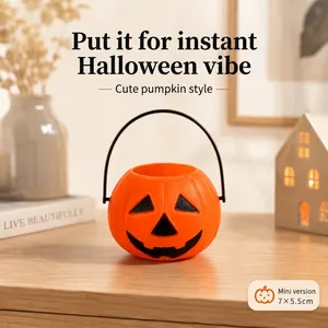 Petit seau à bonbons en forme de citrouille orange pour Halloween, modèle sphérique