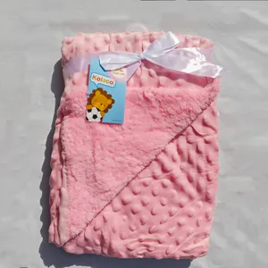 Couverture pour bébé rose double épaisseur en minky dot et polaire sherpa toute douce