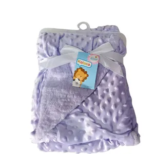Couverture bébé à pois violets avec doublure en laine d'agneau chaude et ruban cadeau