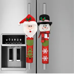 Gedetailleerd overzicht van feestelijke Kerstman en Sneeuwpop handgreepcovers voor koelkast