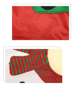 Dettaglio del set copriwater natalizio che mostra la trama antiscivolo e la sciarpa a maglia