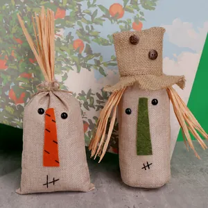 Rustic burlap Thanksgiving scarecrow dolls set for autumn home tabletop decoration