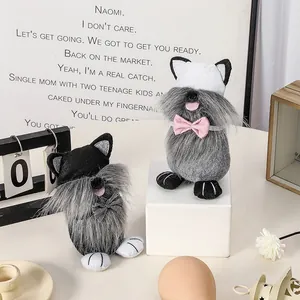Gnomos de peluche de Pascua hechos a mano con orejas de gato para la decoración