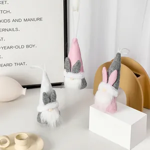 Set de 3 gnomos de Pascua colgantes de peluche con orejas de conejo y barba suave.