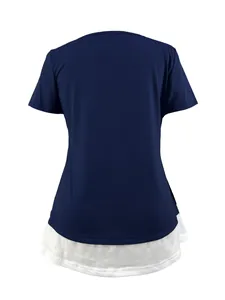 Vue arrière détaillée d'un t-shirt à manches courtes bleu marine et blanc faux deux pièces