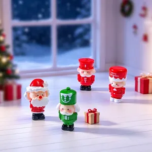 Süße Harz Miniatur Weihnachtsfiguren Weihnachtsmann Und Nussknacker Soldat Kleine Ornamente Für Mikrolandschaft DIY Tischdeko
