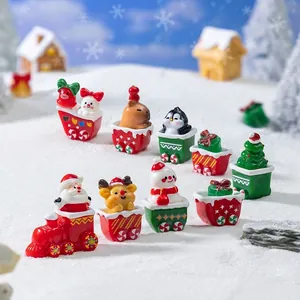 Set di Ornamenti in Miniatura Natalizi in Resina Per Decorazione di Scene Di Neve Micro Paesaggio Fai Da Te Figurine Di Babbo Natale Pinguino Treno