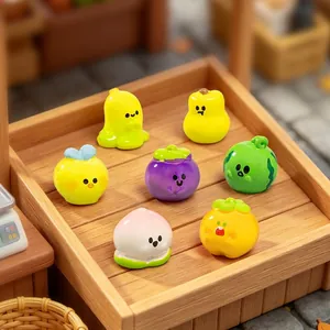 Miniaturas de figuras de frutas de resina con caras para decoración de escritorio DIY