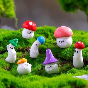 Mini Harz Pilz Figuren Süße Cartoon Ausdrücke Mikro Landschaft Gartenarbeit Zubehör DIY Handwerk Home Dekor Ornamente
