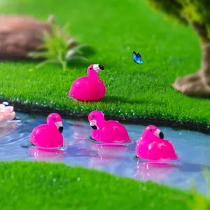 Lot de 4 figurines miniatures de flamants roses en résine pour décor de paysage