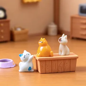 Adorable miniature cat figurines for dollhouse DIY landscaping and desktop decoration