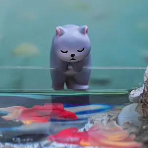 Purple cat figurine hanging on fish tank edge for DIY aquarium ornament home decoration