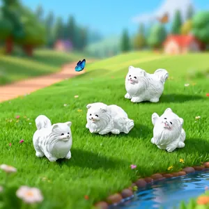 Vier miniatuur witte dwergkees hondjes voor schattige micro-landschap tuin decor