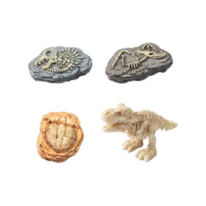 Ensemble de fossiles de dinosaures et de trilobites miniatures pour paysages DIY.