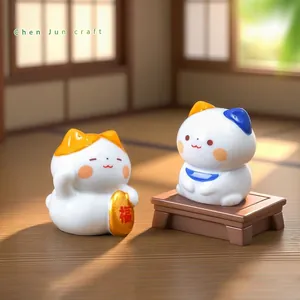 Adorable Japanese Fortune Cat figurines for micro-landscape DIY home desktop decoration.