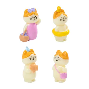 Set of 4 cute miniature cat figurines for DIY dollhouse decoration and micro landscape
