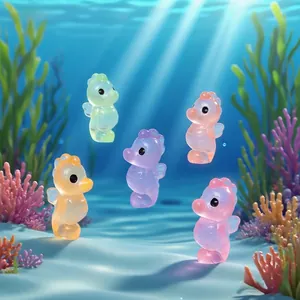 Figurines mignonnes d'hippocampes miniatures lumineux pour décorations d'aquariums DIY