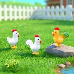 Mini Statuetta di Gallo in Resina Micro Paesaggio Fattoria Arredamento Gallina Fai da Te Giardino delle Fate Mniatura Animale