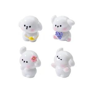 Set di 4 graziose figurine di cuccioli bianchi per micro paesaggi fai-da-te e ufficio