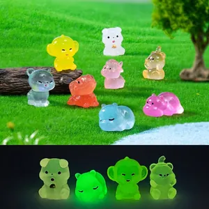 Miniature di Animali in Resina Luminosa Cucciolo Ippopotamo Figure Che Brillano al Buio per Decorazione Paesaggistica DIY