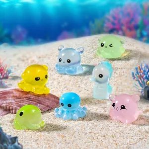 Leuchtende Mini-Meerestier-Figuren inklusive Seepferdchen für die Aquariendekoration