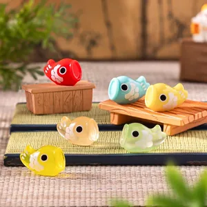 Miniature glow-in-the-dark Japanese carp streamer ornaments for dollhouse micro landscapes