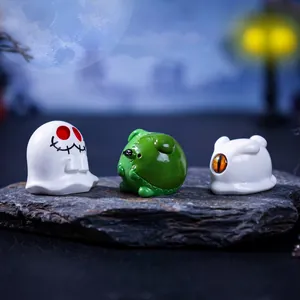 Figurines miniatures d'Halloween lumineuses de fantômes et monstres pour décoration