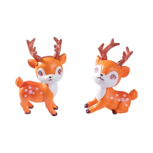 Coppia di simpatiche figurine di cervo cartone animato per decorazioni micro paesaggio