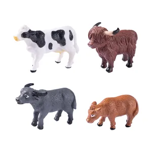 Set di statuette di mucche in miniatura realistiche per decorazione di micro-paesaggi di fattoria