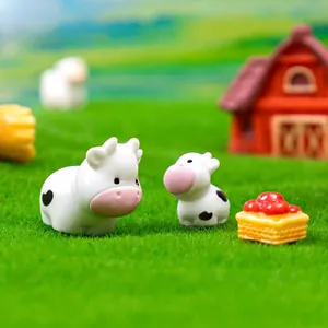 Cute miniature resin cow figurines for micro-landscape farm DIY garden decor