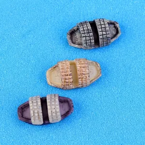Drei handgefertigte Miniatur-Wupeng-Boote für DIY-Mikrolandschafts-Dekorationen