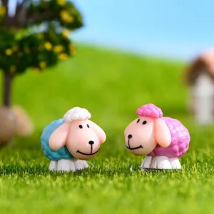 Miniature di pecorelle carine per decorazione fai da te di micro paesaggi muschio