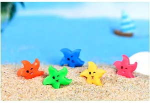 Mini figurine di stelle marine in resina colorata con espressioni carine