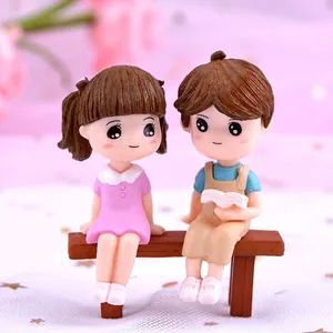 Cartoon Couple Reading On Bench Miniature Figurine PVC DIY Micro Landscape Desktop Decor Cute Ornament Decoration Gift