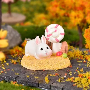 Figurine de lapin blanc avec sucette rose en résine pour paysage de jardin DIY