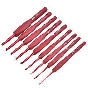 Professional 9-piece set of red soft-grip aluminum crochet hooks ranging from 2.0mm to 6.0mm