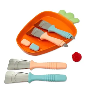 Détail du kit de pelles de dégivrage en inox pour frigo avec plateau en carotte