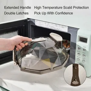 Heat-resistant diamond pattern microwave splatter cover with safety handle and clips
