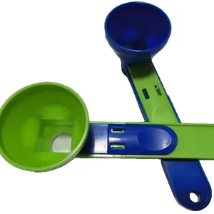 Cuchara medidora ajustable para proteína en polvo de plástico azul y verde para gimnasio