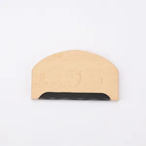 Quitapelusas manual de madera para abrigos de lana y todo tipo de telas finas