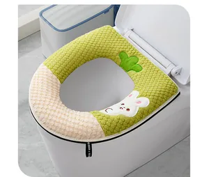 Housse de siège de toilette en peluche verte avec motif de lapin et carotte mignon