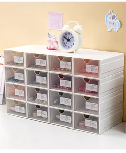 Organizadores de escritorio blancos apilables con frentes transparentes para guardar papelería